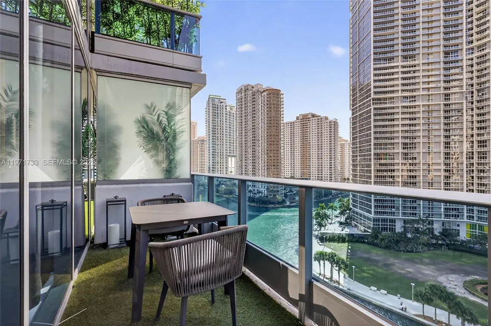 200 Biscayne Boulevard Way #1108 Miami, FL 33131