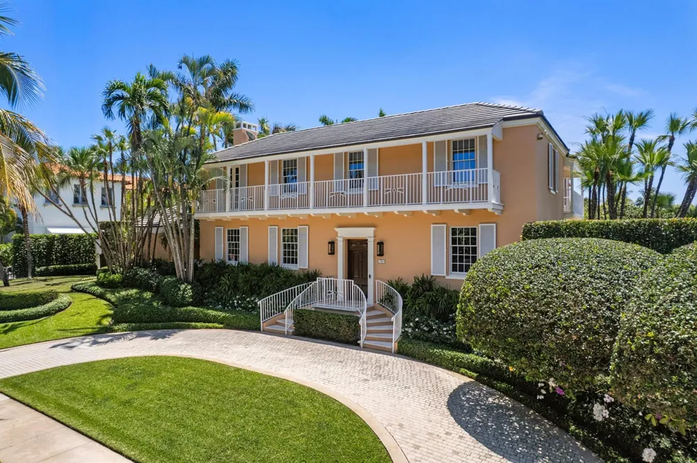 198 Via Marina Palm Beach, FL 33480