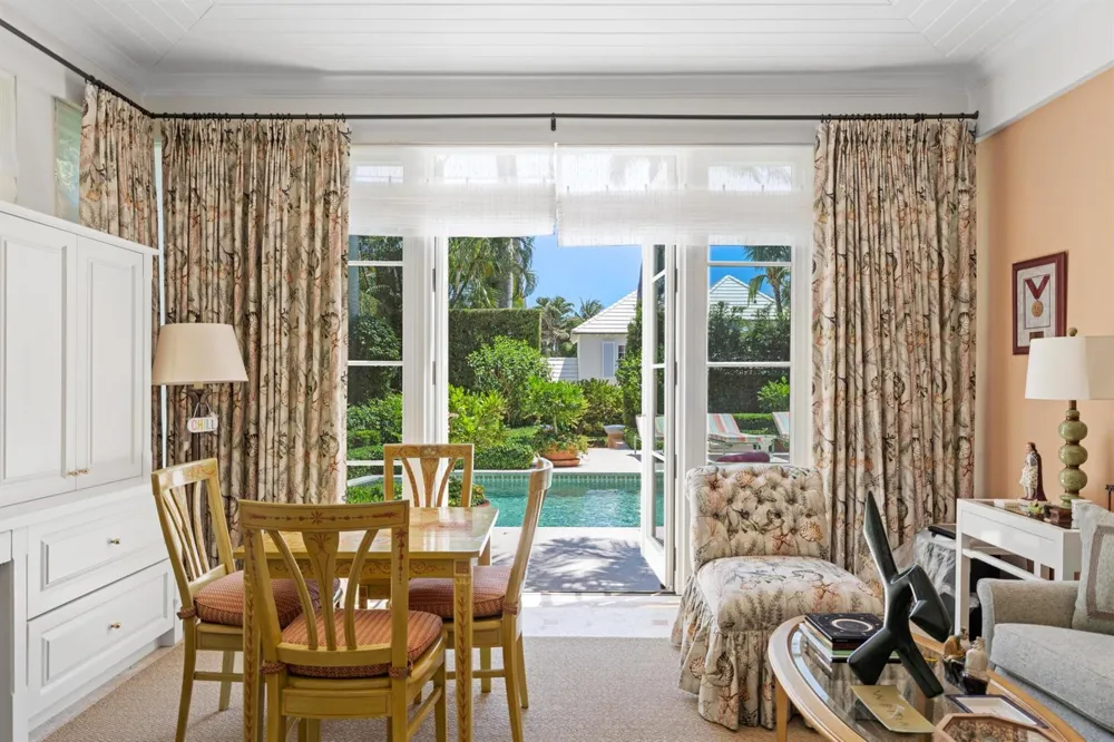198 Via Marina Palm Beach, FL 33480
