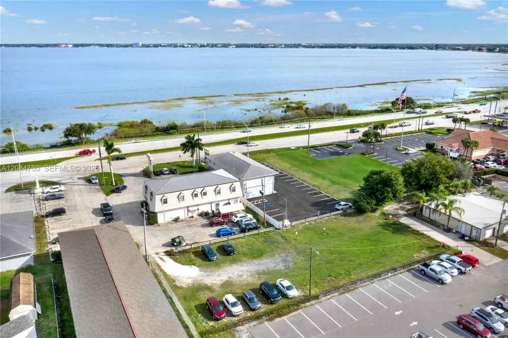 1241 US HWY 27 S Sebring, FL 33870