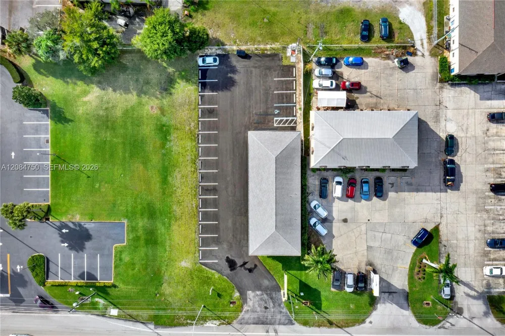 1241 US HWY 27 S Sebring, FL 33870
