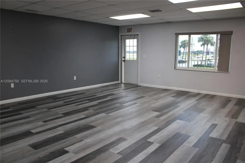 1241 US HWY 27 S Sebring, FL 33870
