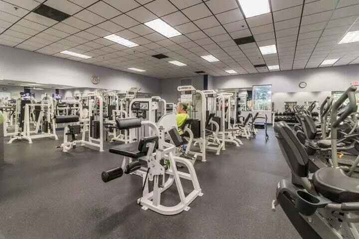 16 PLYMOUTH A West Palm Beach, FL 33417