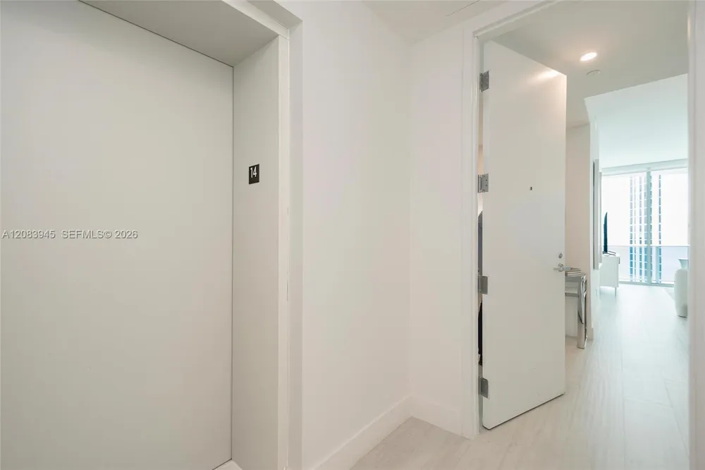 17550 Collins Ave #1403 Sunny Isles Beach, FL 33160