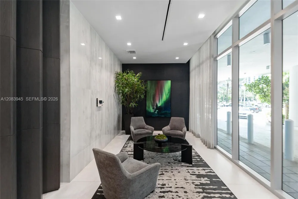 17550 Collins Ave #1403 Sunny Isles Beach, FL 33160