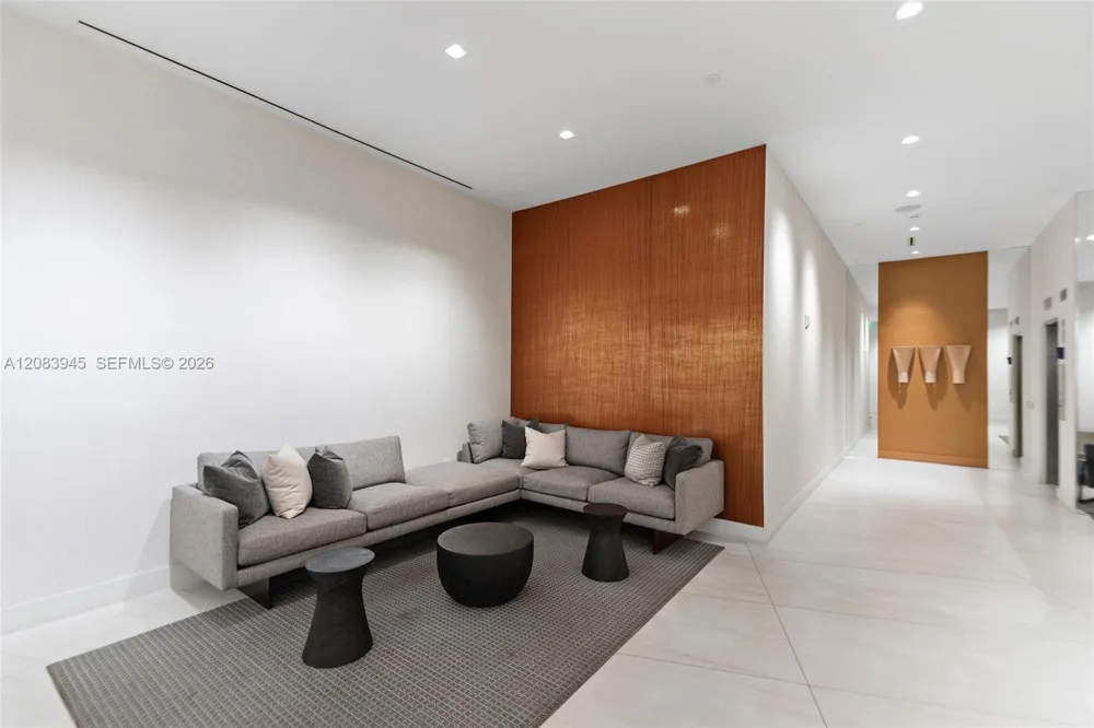 17550 Collins Ave #1403 Sunny Isles Beach, FL 33160