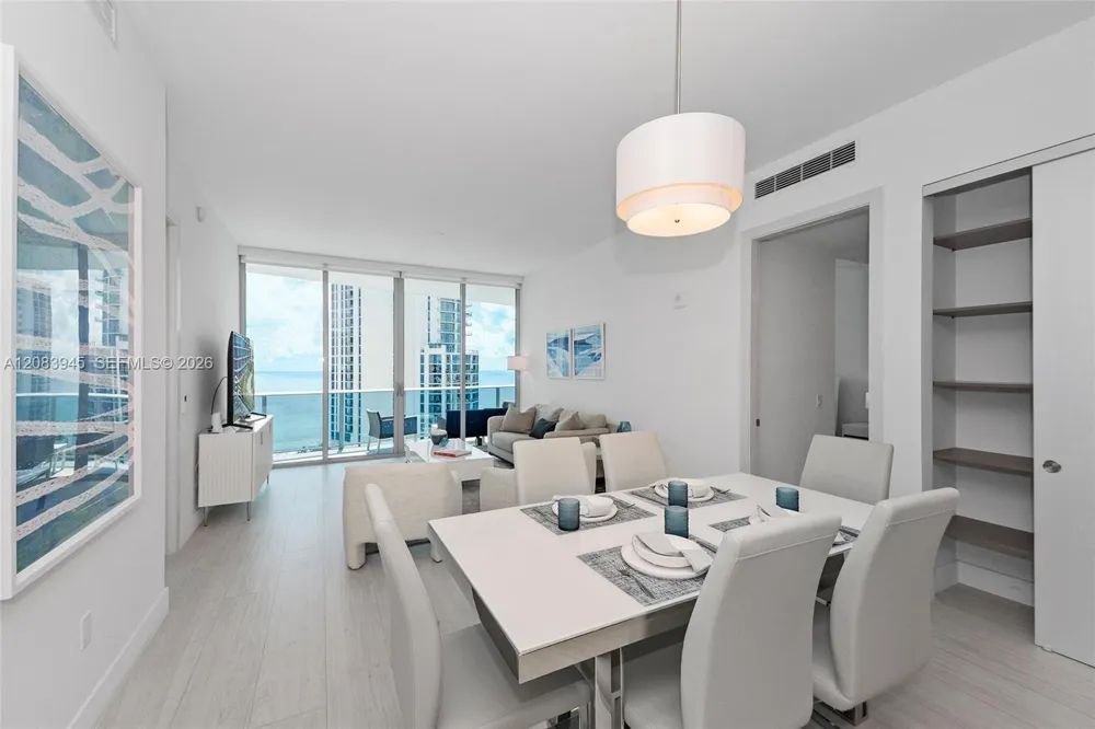17550 Collins Ave #1403 Sunny Isles Beach, FL 33160