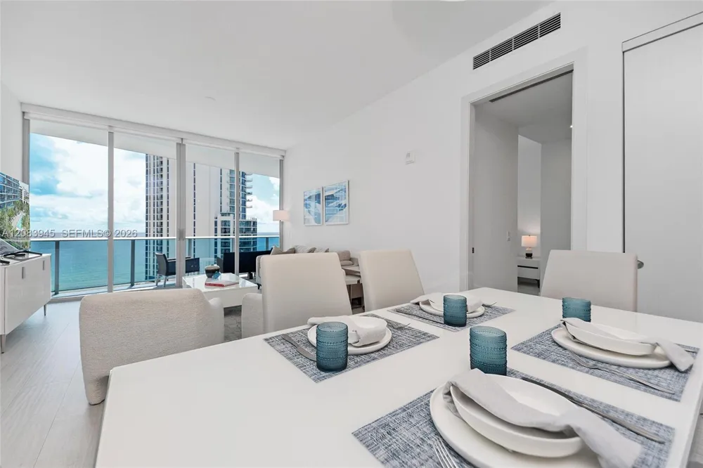17550 Collins Ave #1403 Sunny Isles Beach, FL 33160