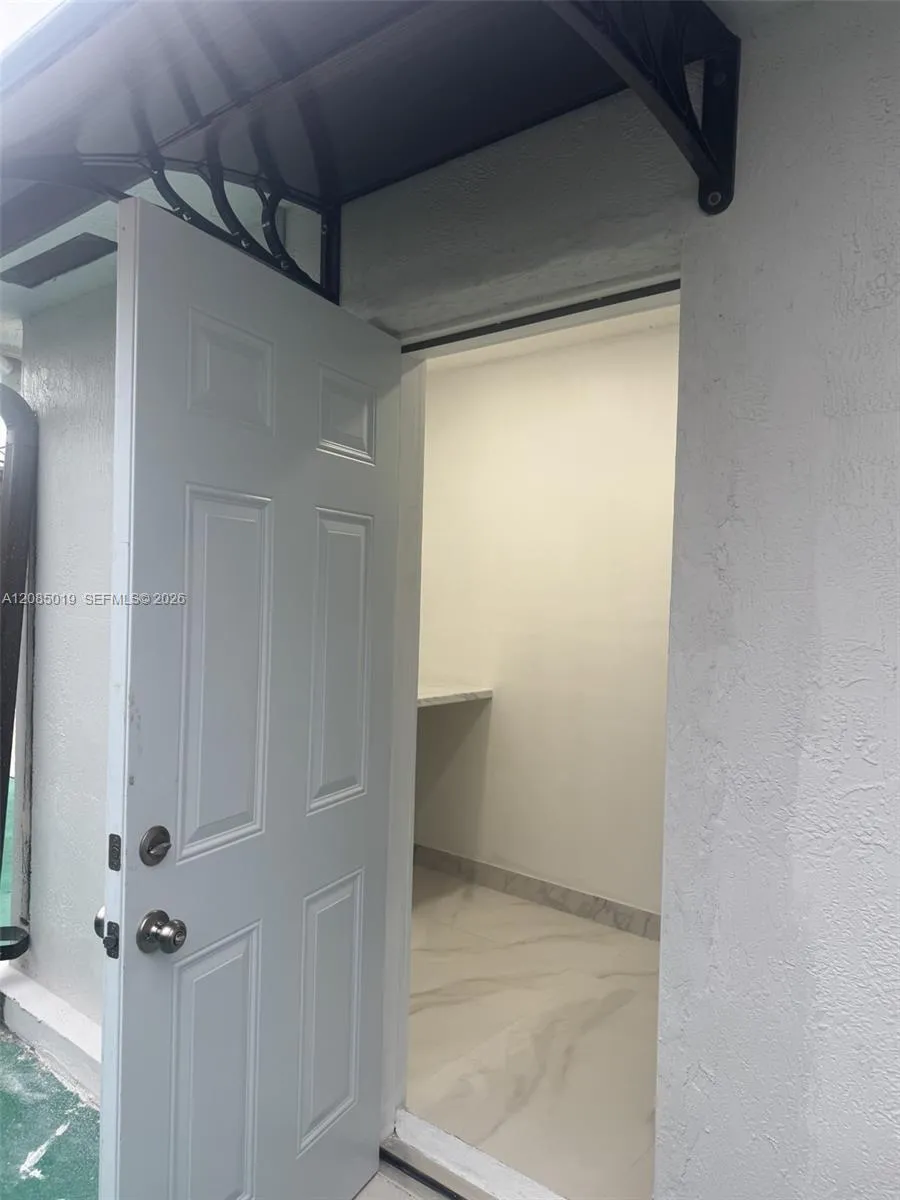 15336 SW 172nd Ter #- Miami, FL 33187