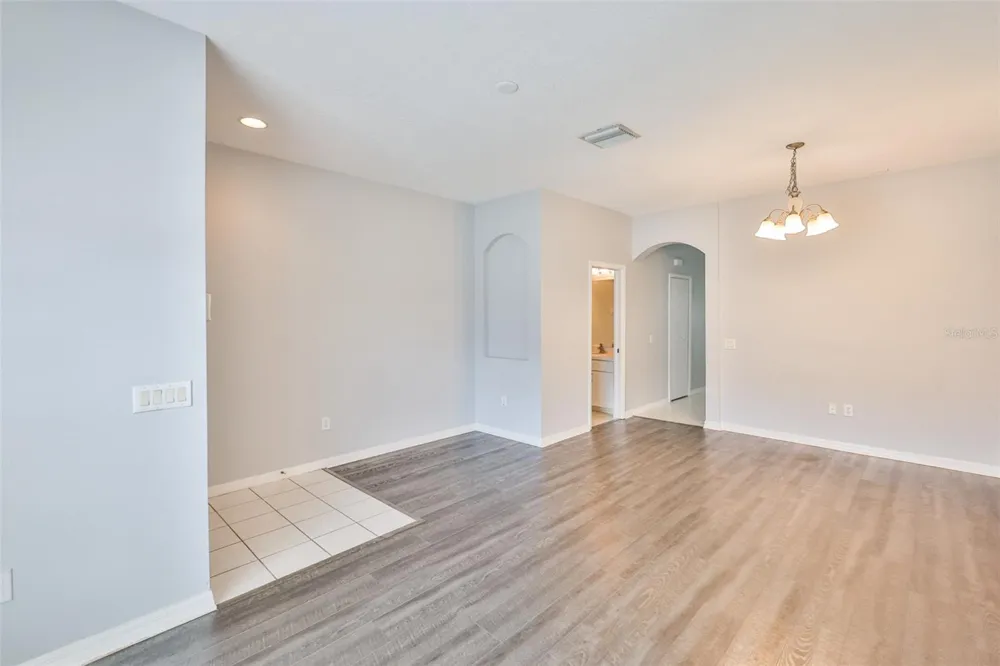 12950 KINGS CROSSING DRIVE Gibsonton, FL 33534