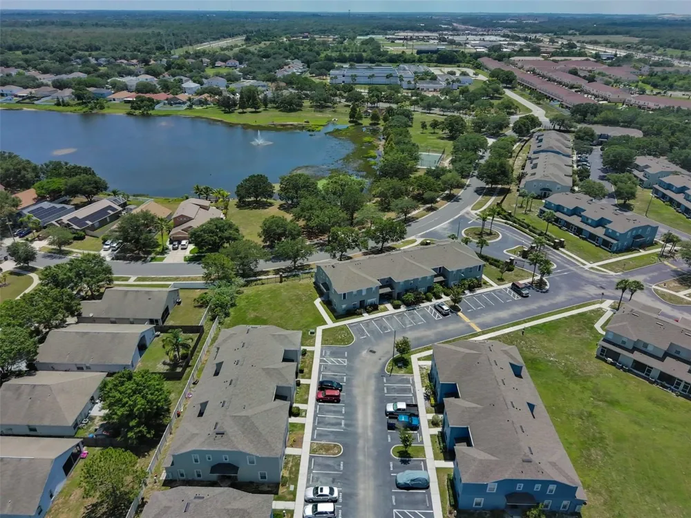 12950 KINGS CROSSING DRIVE Gibsonton, FL 33534