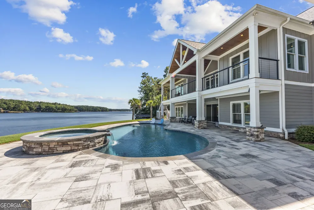 109 Sinclair LN Eatonton, GA 31024