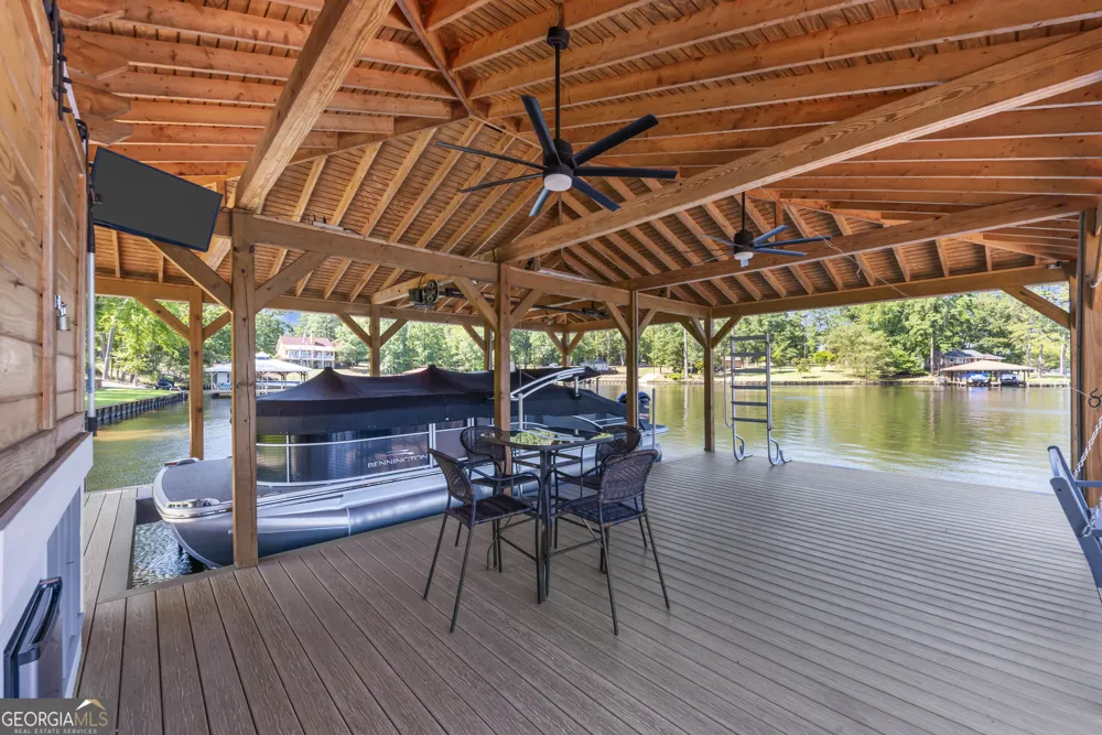 109 Sinclair LN Eatonton, GA 31024