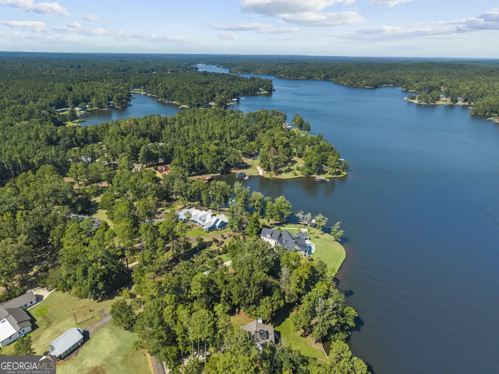 109 Sinclair LN Eatonton, GA 31024