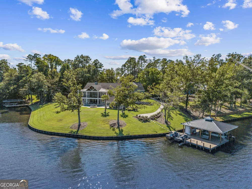 109 Sinclair LN Eatonton, GA 31024