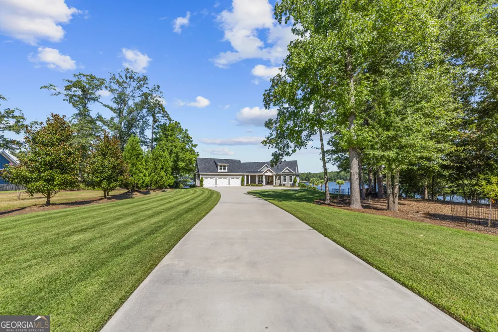 109 Sinclair LN Eatonton, GA 31024