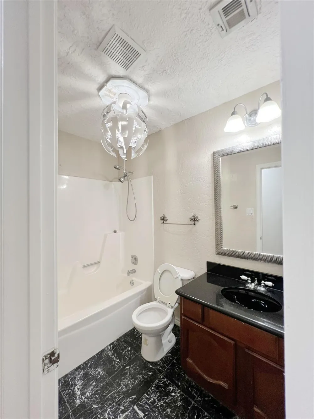 706 Leicester Lane Hockley, TX 77034