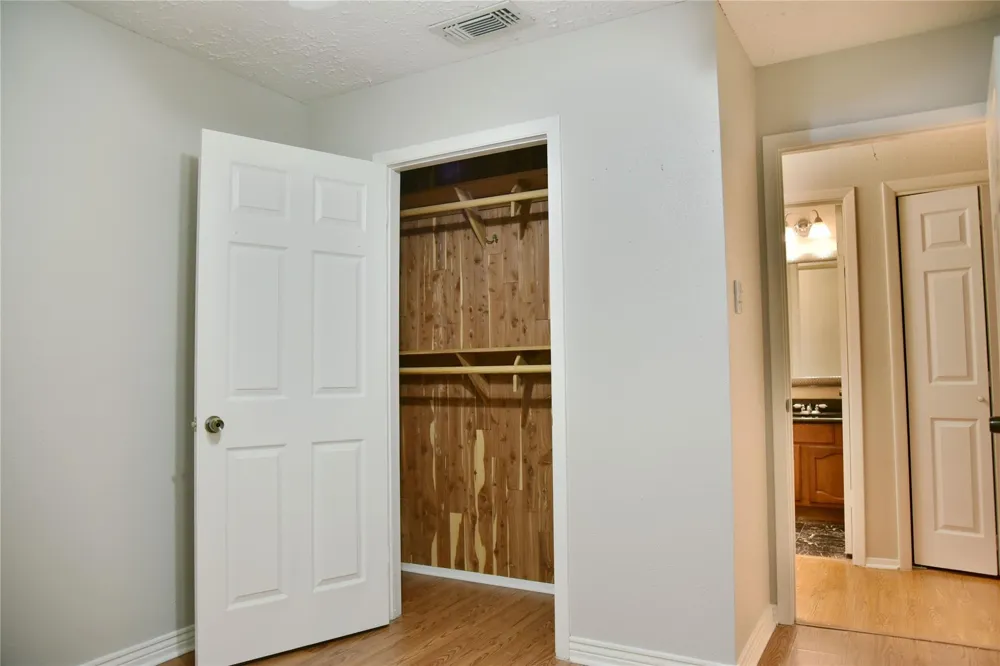 706 Leicester Lane Hockley, TX 77034
