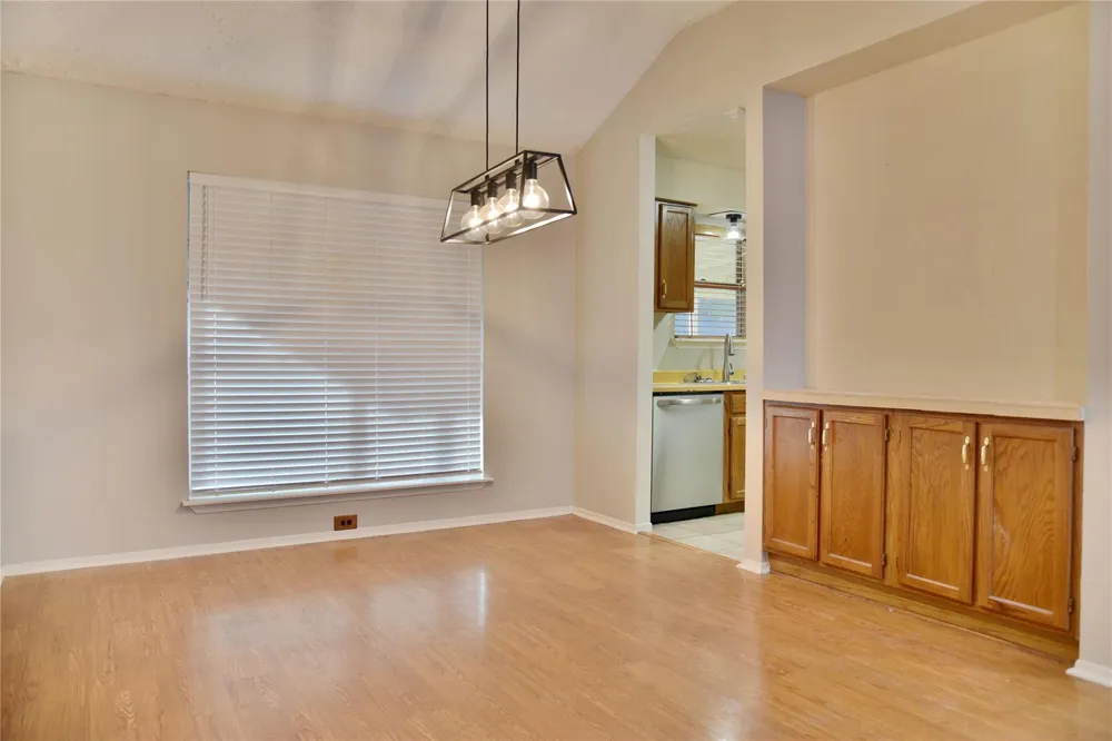 706 Leicester Lane Hockley, TX 77034