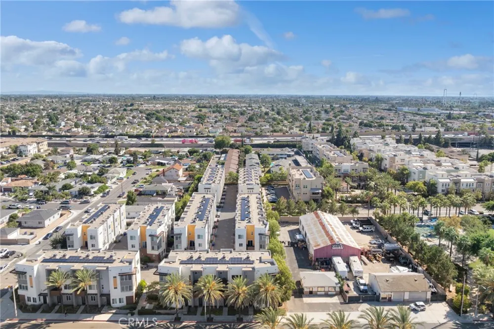 8061 Ackerman Buena Park, CA 90621