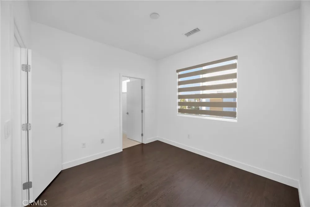 8061 Ackerman Buena Park, CA 90621