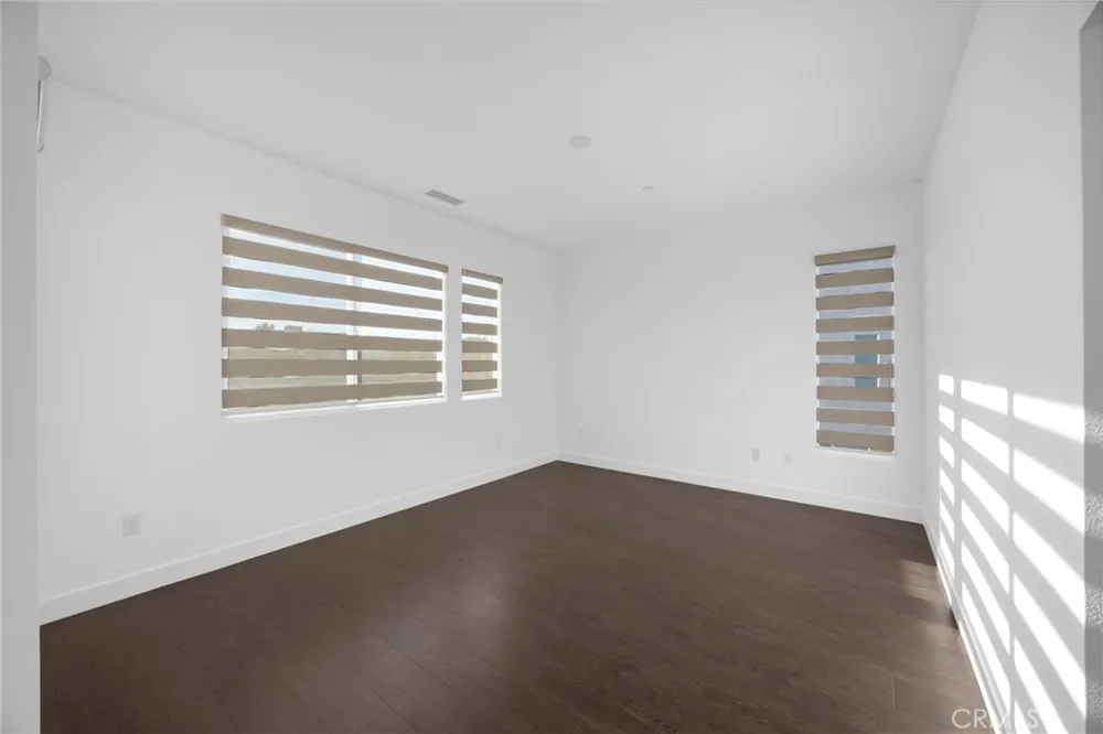 8061 Ackerman Buena Park, CA 90621