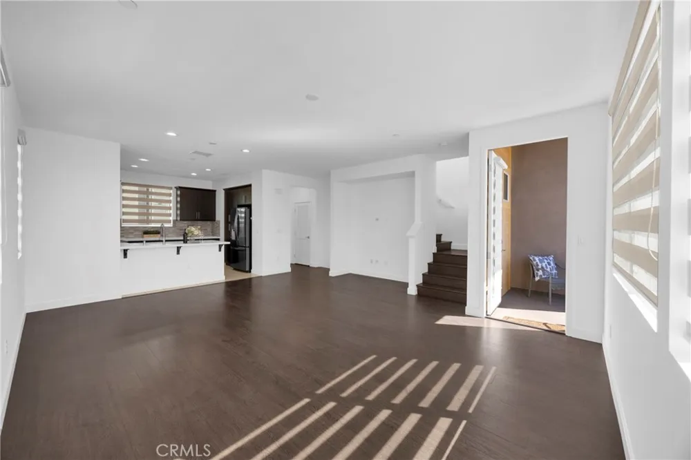 8061 Ackerman Buena Park, CA 90621