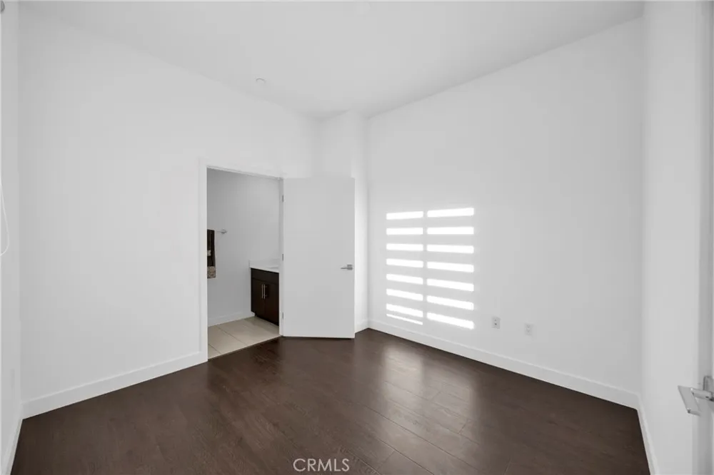 8061 Ackerman Buena Park, CA 90621