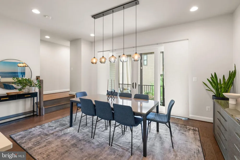 4550 PLATEAU DRIVE Fairfax, VA 22030