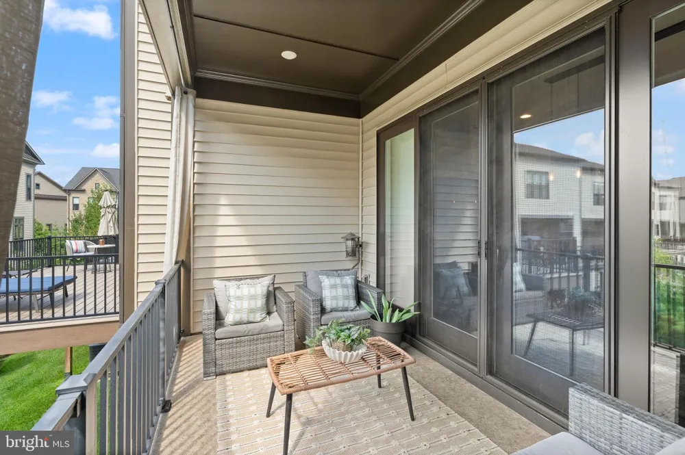 4550 PLATEAU DRIVE Fairfax, VA 22030