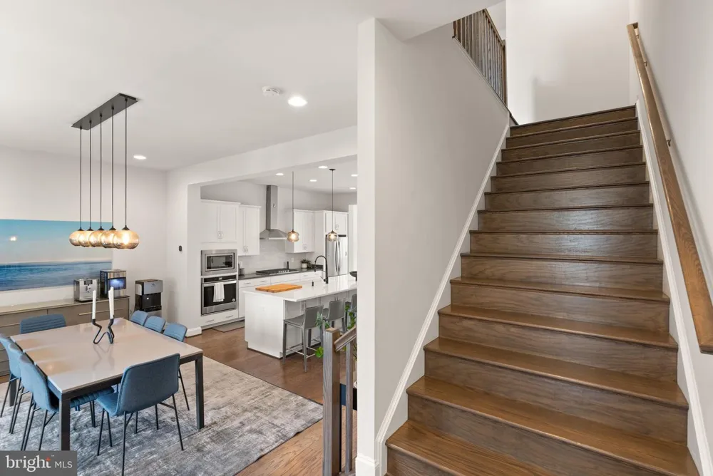 4550 PLATEAU DRIVE Fairfax, VA 22030