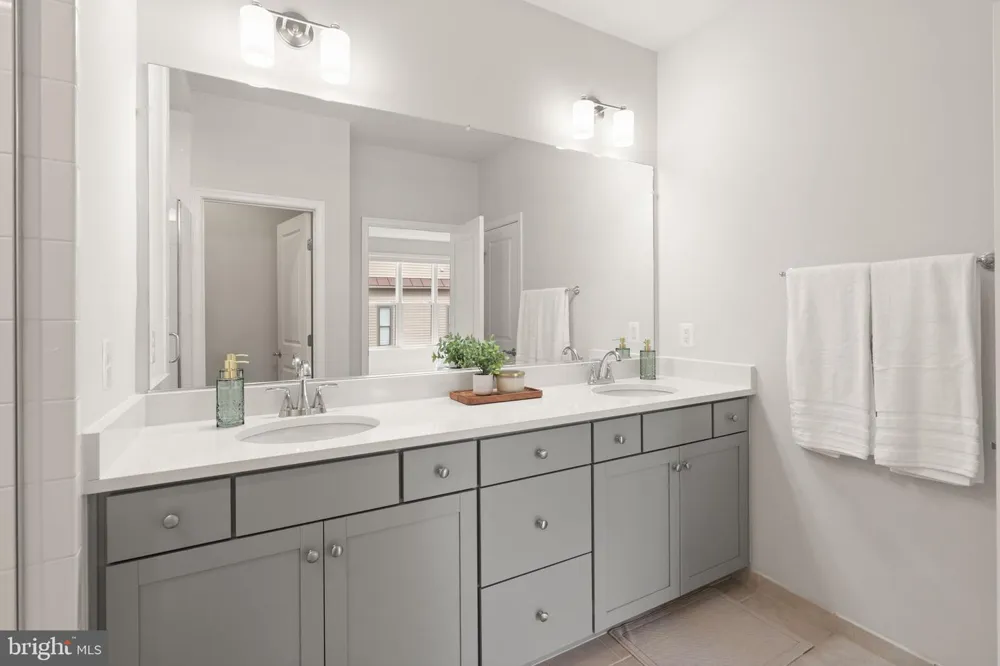 4550 PLATEAU DRIVE Fairfax, VA 22030