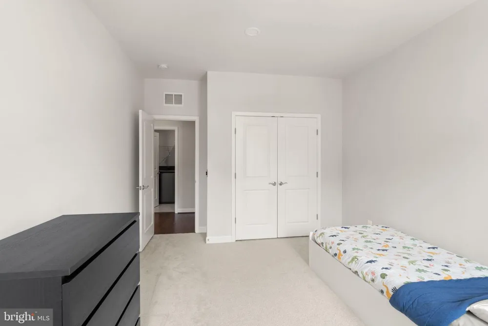 4550 PLATEAU DRIVE Fairfax, VA 22030
