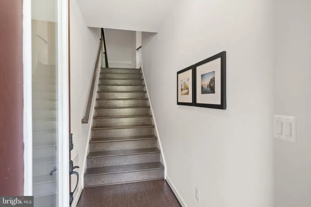 4550 PLATEAU DRIVE Fairfax, VA 22030