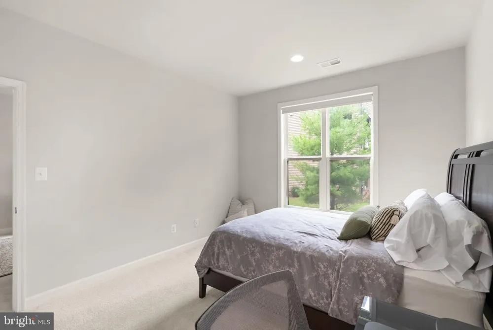 4550 PLATEAU DRIVE Fairfax, VA 22030