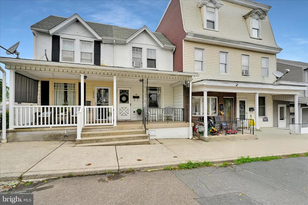 1917 W WALNUT STREET Ashland, PA 17921