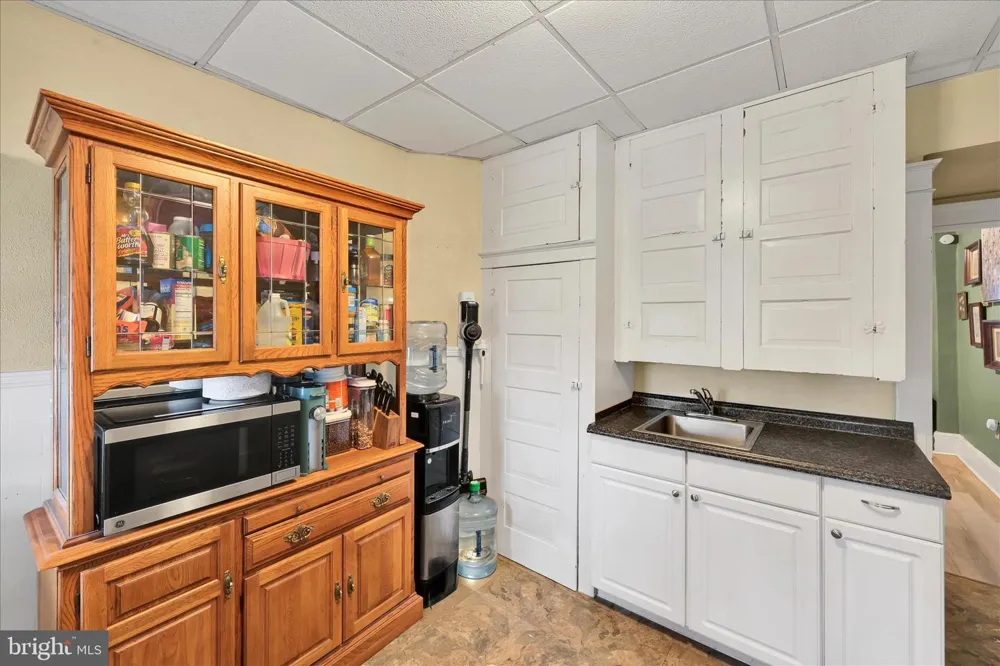 1917 W WALNUT STREET Ashland, PA 17921