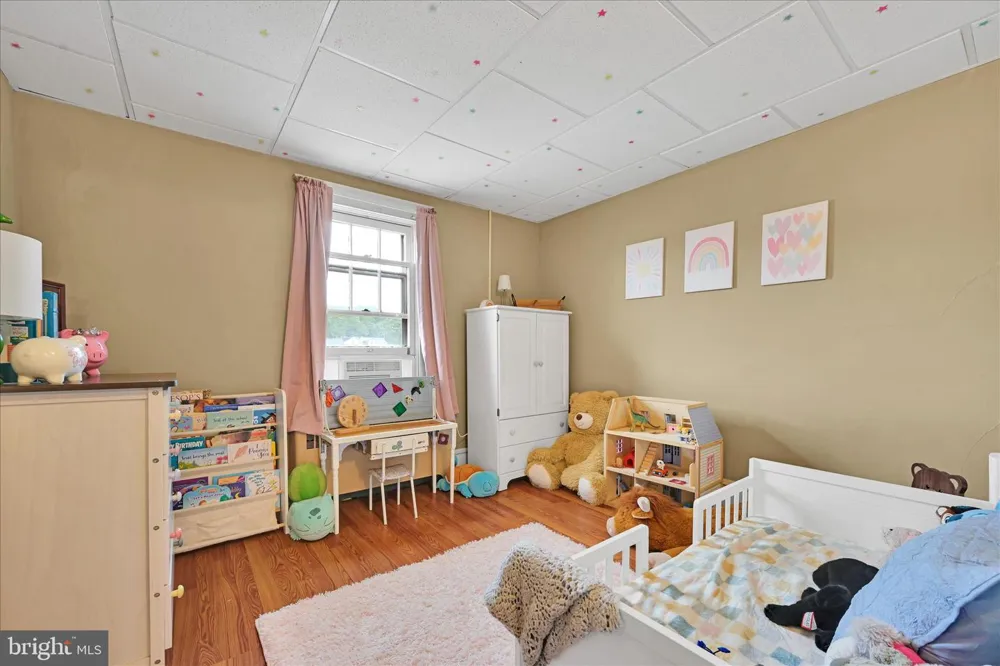 1917 W WALNUT STREET Ashland, PA 17921