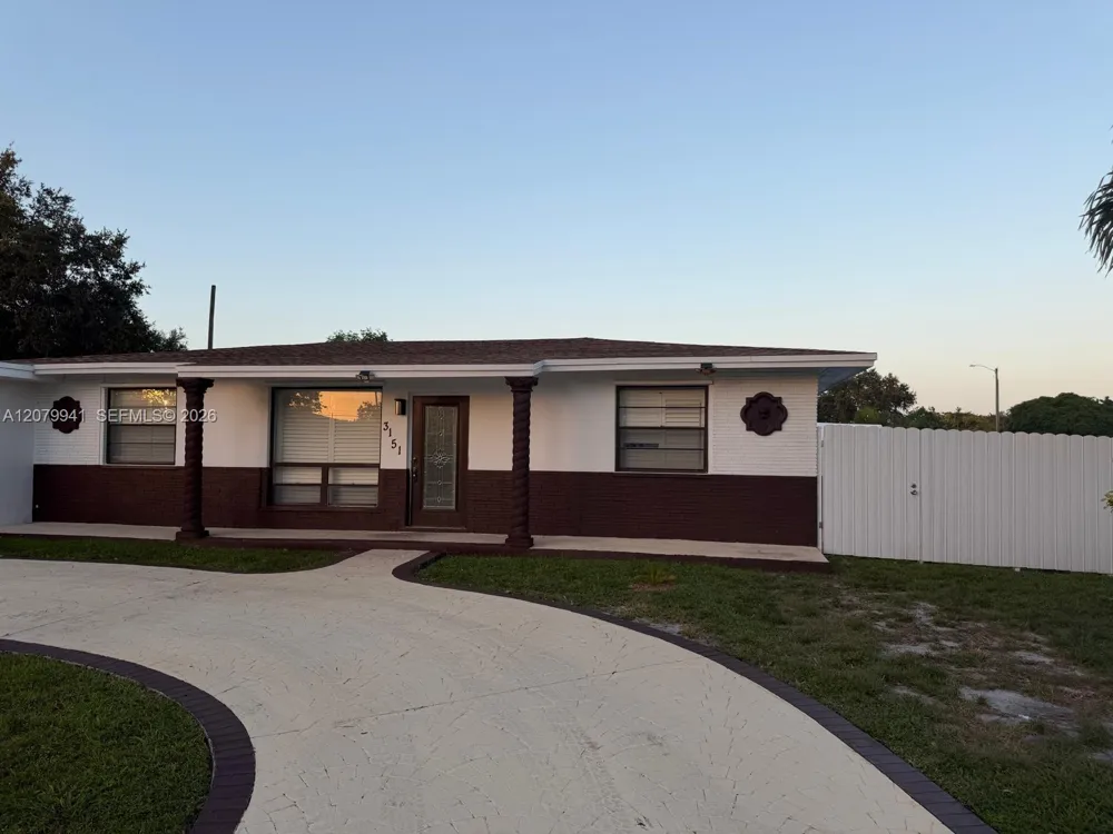 3151 SW 37th Ave West Park, FL 33023
