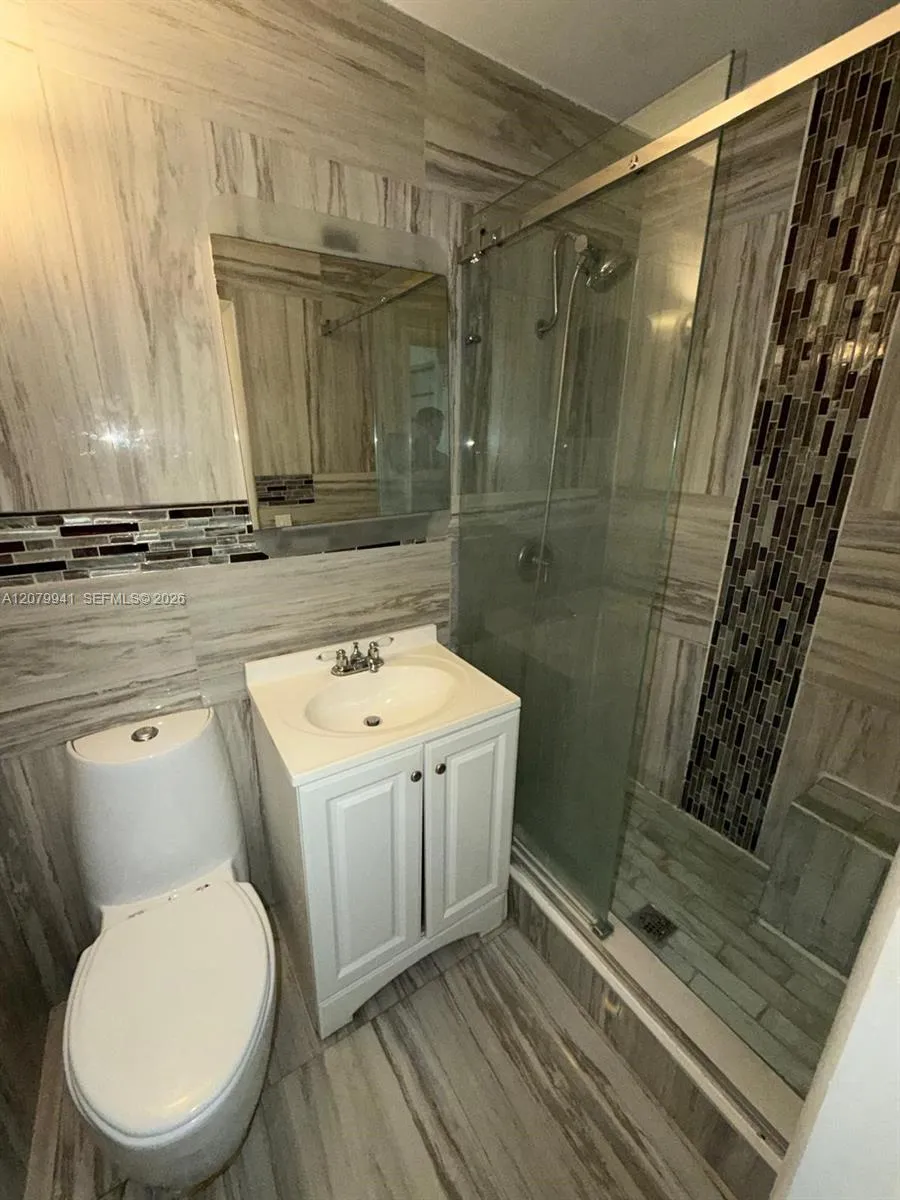 3151 SW 37th Ave West Park, FL 33023