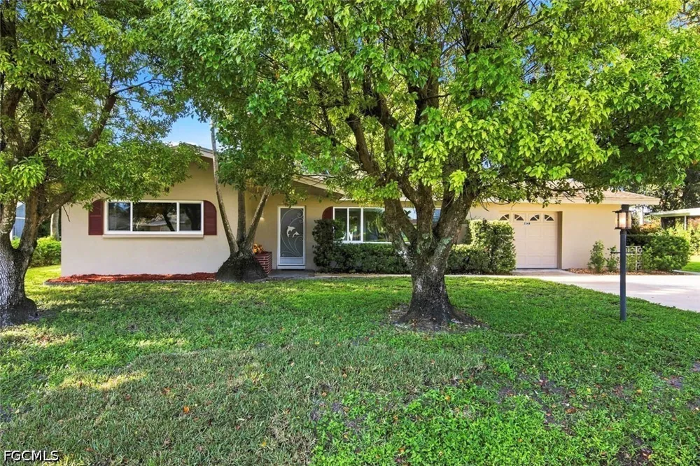 Ivy Avenue Fort Myers, FL 33907