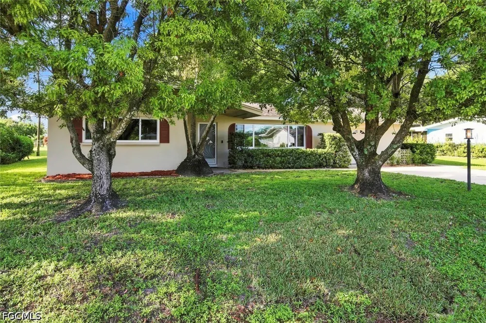 Ivy Avenue Fort Myers, FL 33907