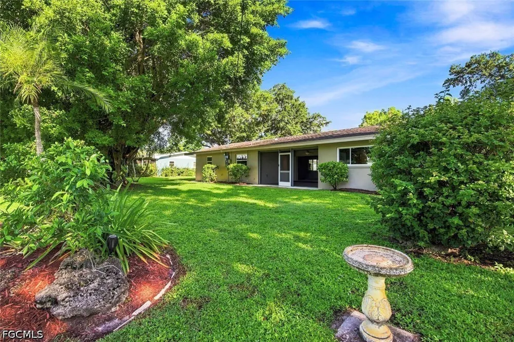 Ivy Avenue Fort Myers, FL 33907