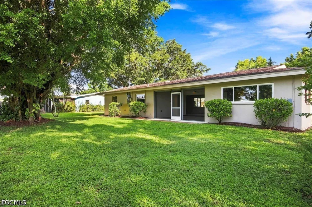 Ivy Avenue Fort Myers, FL 33907