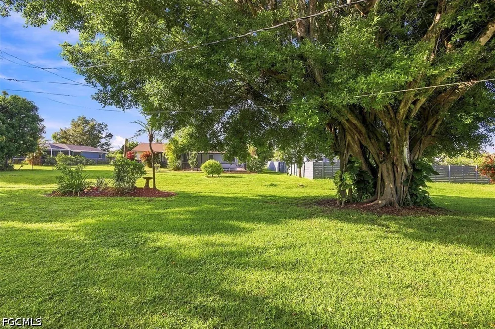 Ivy Avenue Fort Myers, FL 33907