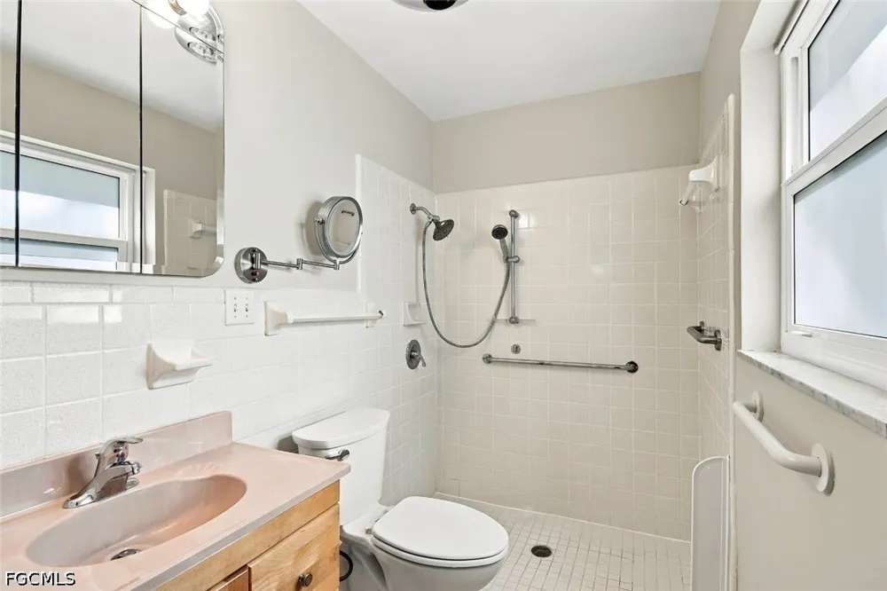Ivy Avenue Fort Myers, FL 33907