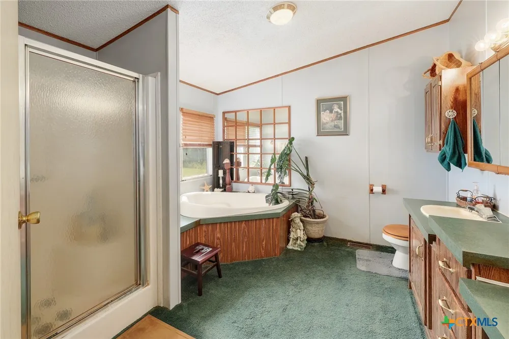 3527 US 281 Burnet, TX 78611