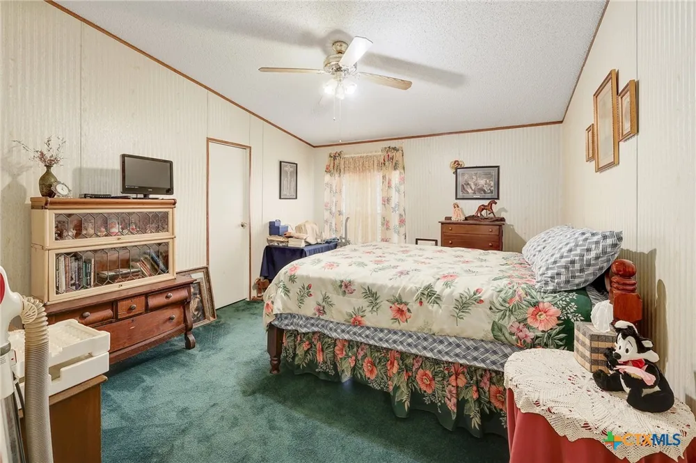 3527 US 281 Burnet, TX 78611