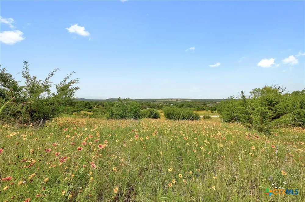 3527 US 281 Burnet, TX 78611
