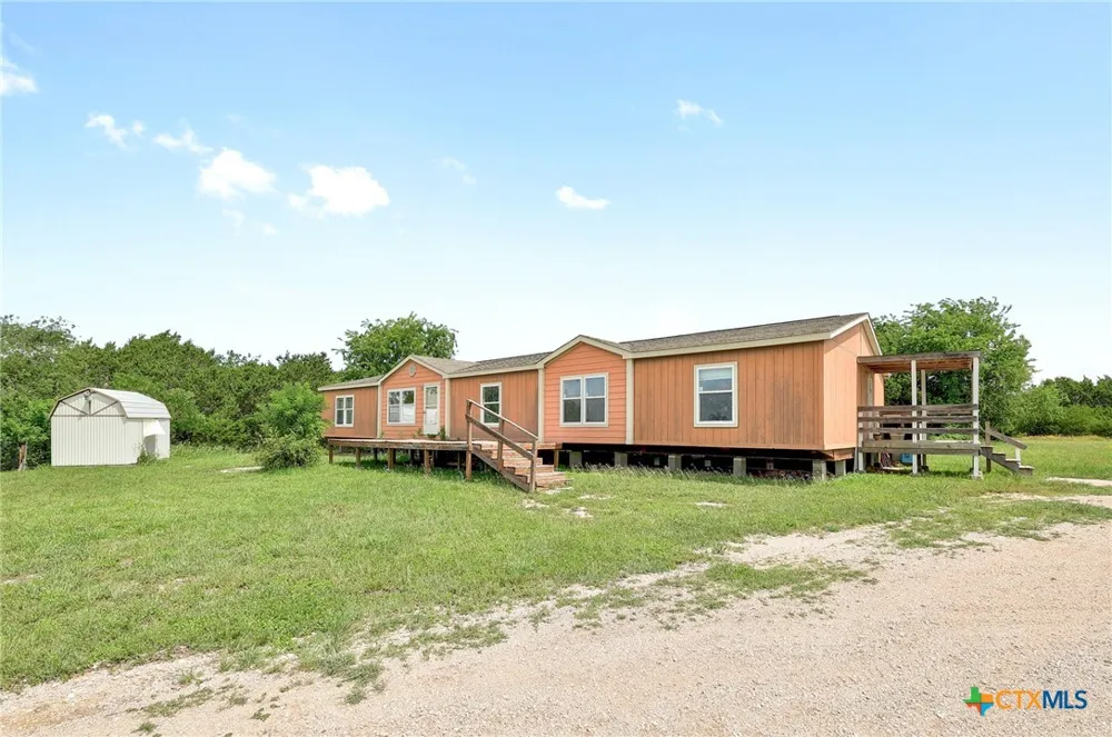 3527 US 281 Burnet, TX 78611